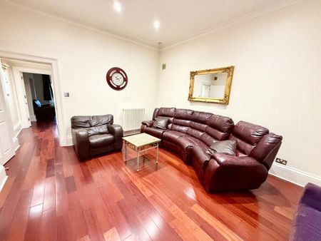 2 bedroom apartment to rent - Photo 2