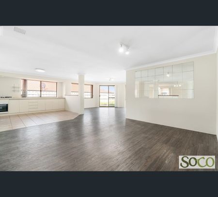 22 Broadmoor Grn, Currambine, WA 6028 - Photo 2