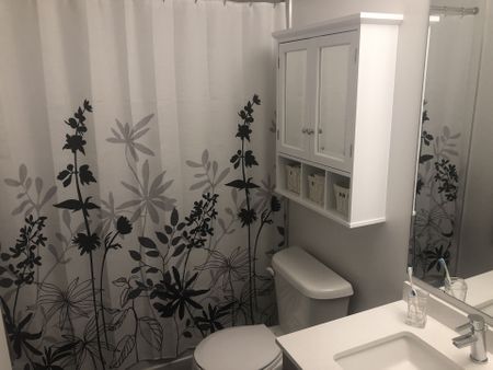 For Lease - 5260 Dundas Street Unit# 35, Burlington, Ontario - Photo 4