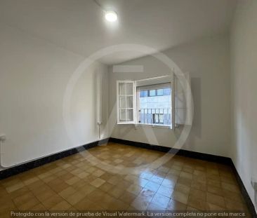 Piso de alquiler en Carrer del Doctor Ullés, 127, Ca n'Aurell - Photo 6