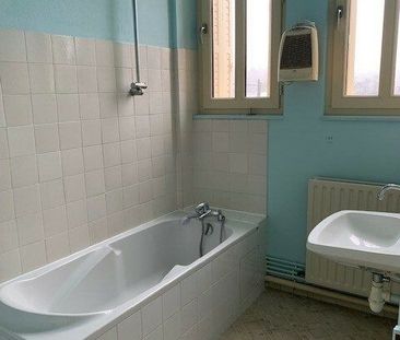 Location Appartement 4 pièces 85m² OBJAT 19130 - Photo 6