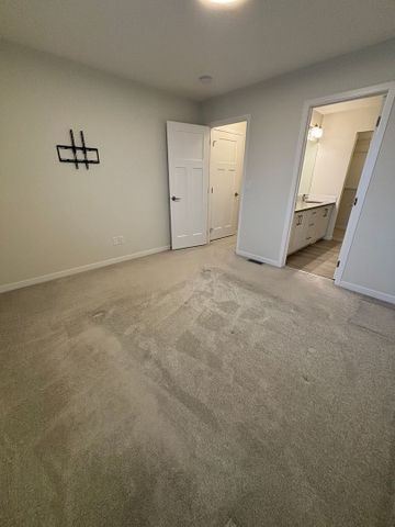 Charming 2-Bedroom Home in Airdrie – Convenient &amp; Cozy! - Photo 5