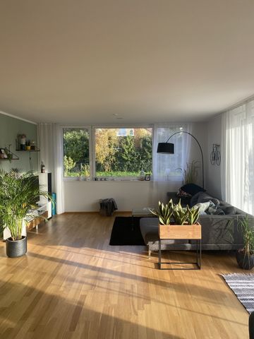 APPARTEMENT 31/2 PIÈCES MANSARDÉ À WINTERTHOUR - WÜLFLINGEN, MEUBLÉ, TEMPORAIRE - Photo 3