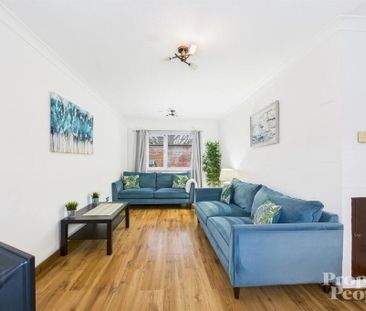 74 Gainsborough Drive, Belfast, BT15 3EL - Photo 2