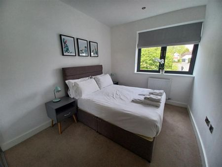 1 BED Apartment To rent - Photo 5