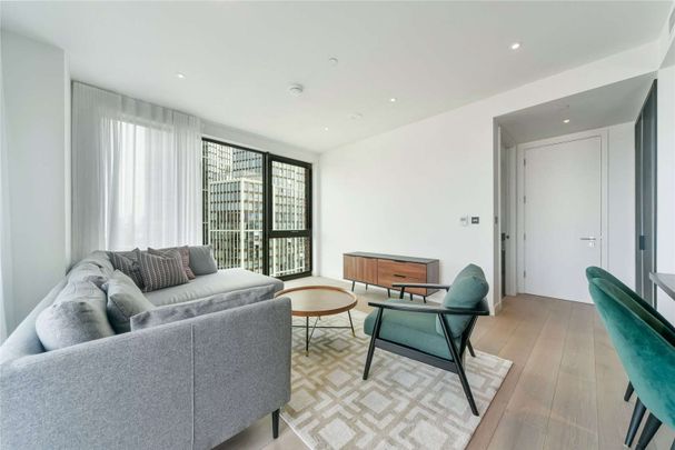 Embassy Gardens, 1 Viaduct Gardens, London, SW11 7AY - Photo 1