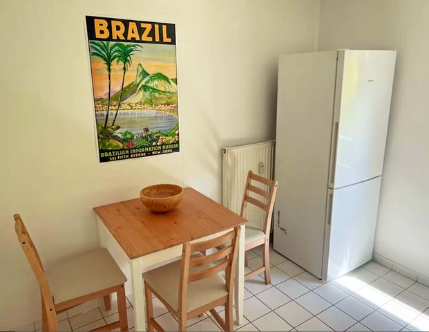 Parkstraße 2. Stock links - Big Room - Photo 1