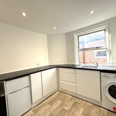 Wilberforce Road, Hendon, NW9 - Photo 3