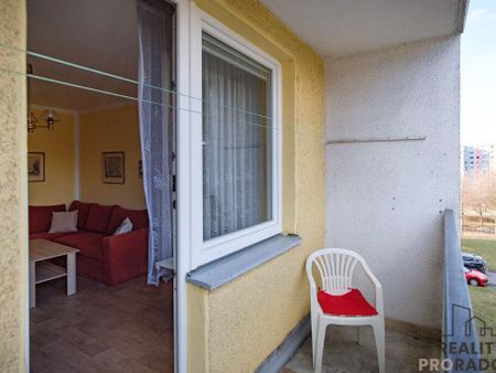 Pronájem bytu 3+1 70 m2 - Fotografie 3