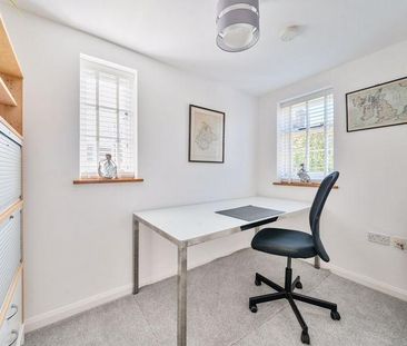 4 bedroom detached house to rent - Photo 5