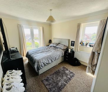 3 bedroom apartment to rent - Photo 6