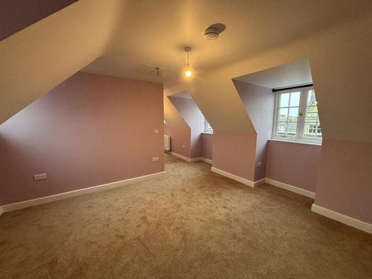 2 bedroom maisonette to rent - Photo 1