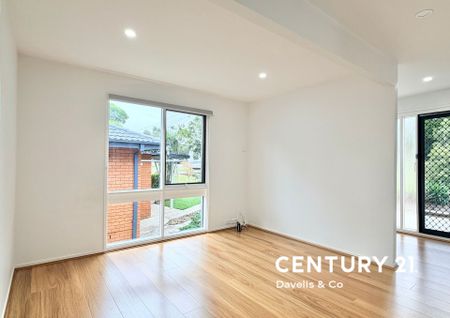 Perfect Family Home - Photo 2