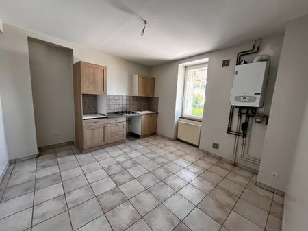 Location Appartement 5 pièces 115m² - Photo 2