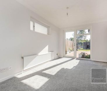 2 bedroom semi-detached house to rent - Photo 4