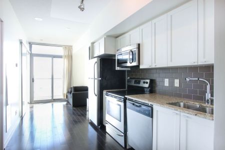 For Lease - 105 The Queens Way Unit# 3309, Toronto, Ontario - Photo 4