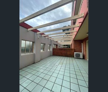 2/211-215 Dunmore Street, Wentworthville, NSW 2145 - Photo 4