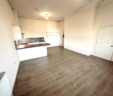 1 Bed Flat, Princes Park, L8 - Photo 1