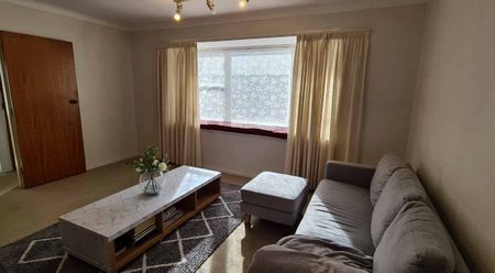 Epuni Living - Photo 3