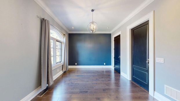 For Lease - 19 Blyth Street, Richmond Hill, Ontario - Photo 1