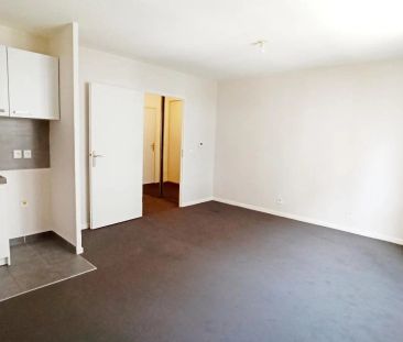 Appartement à louer 1 pièce 29.3m² - Photo 2