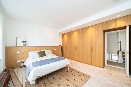 4 bedroom flat to rent - Photo 3