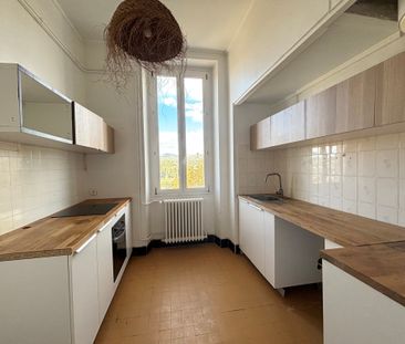 Location Appartement 3 pièces 69m² CASSIS 13260 - Photo 2