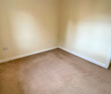 4 bedroom detached house to rent - Photo 1