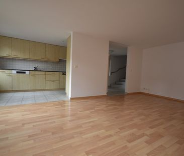 Charmantes 4-Zimmer-Doppelhaus in Worb – ab sofort verfügbar - Photo 1