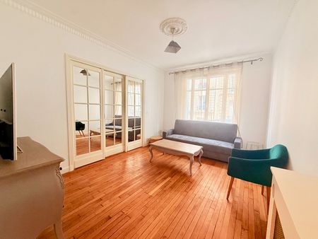 Appartement T3 PARIS à louer - Photo 2
