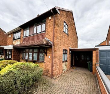 3 bedroom semi-detached house to rent - Photo 4