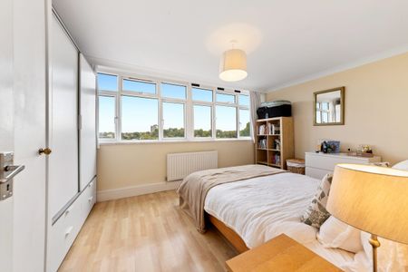 Sawkins Close, Wimbledon SW19 - Photo 2