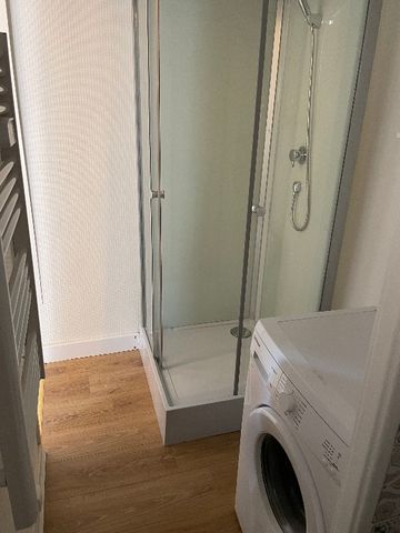 Location Appartement 1 pièce 23m² - Photo 5