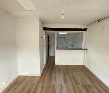 Location Appartement 1 pièce 17m² - Photo 3