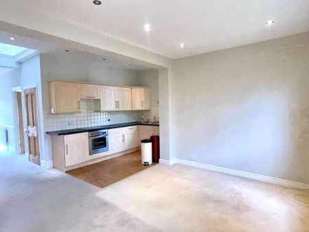 Badminton Road, Clapham, London, SW12 - Photo 5