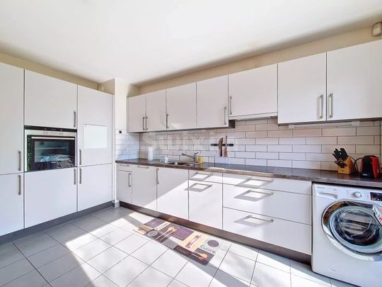 Wunderschöne möblierte 4-Zimmerwohnung im Gartengeschoss - Photo 1