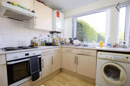 4 bedroom house to rent - Photo 3