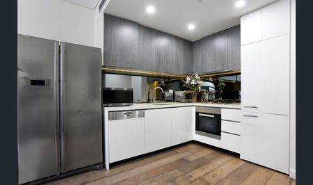 Modern 1-Bedroom Apartment for Rent in Waterloo - Photo 3