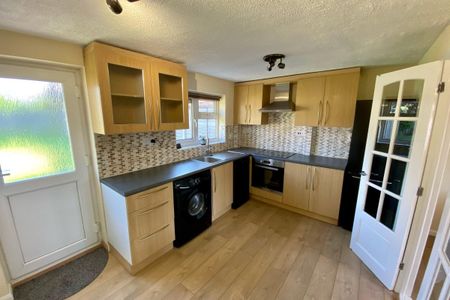 Wingfield Avenue - Photo 5