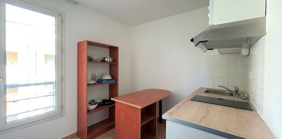 Location Appartement 1 pièce 23m² AVIGNON 84000 - Photo 2