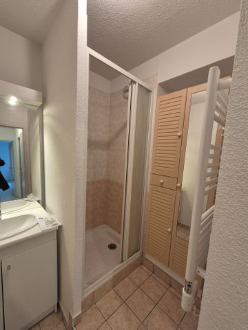 CHAMBERY T2 MEUBLE – REF 571 - Photo 4