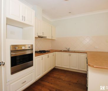 TRANQUIL SOUTH SIDE LIVING - Photo 5