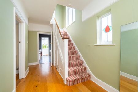3 bedroom semi-detached house to rent - Photo 2