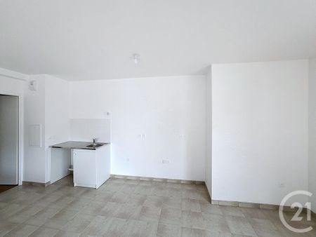 Appartement F4 À Louer 4 Pièces - 84,39 M - Photo 4