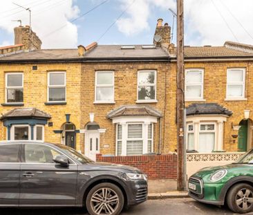 3 bedroom terraced house to rent - Photo 3