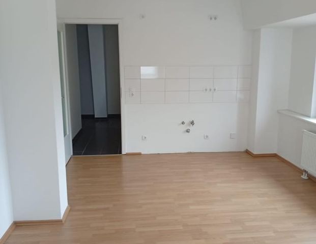 Hell+sanierte+kleine 1Zimmer-WE mit Wanne sucht Nachmieter! #DD52 - Photo 1