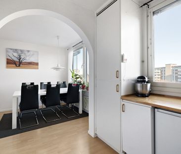 Aspnäsvägen, Järfälla - Photo 4