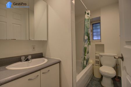 120 Fraser - Photo 5