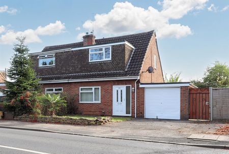A 2 Bedroom House in Swindon Village GL51 9QH - Photo 2