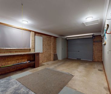 Family Home with Plenty of Space - Photo 4